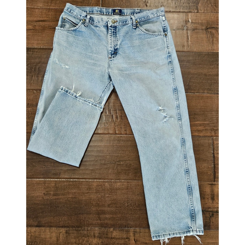 VTG Y2K DISTRESSED Wrangler 47MWZ Premium Performance Cowboy Cut Light 36x30 - Picture 1 of 8